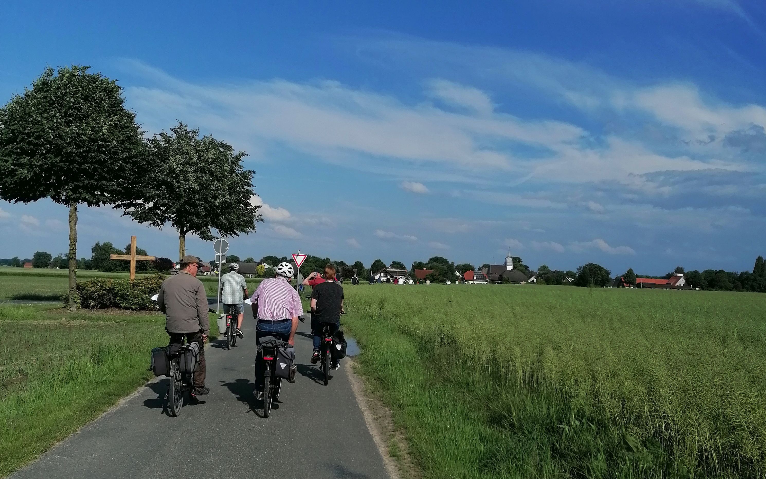 Radfahrer von hinten